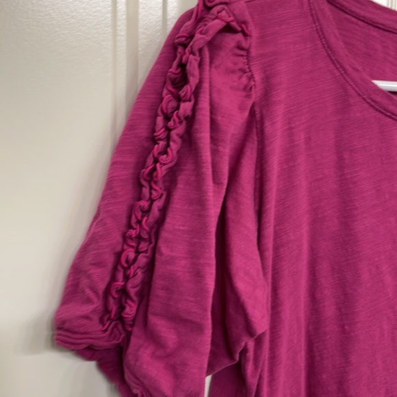 Maeve for Anthropologie | ruffle sleeve tee in fuchsia - Picture 5 of 5